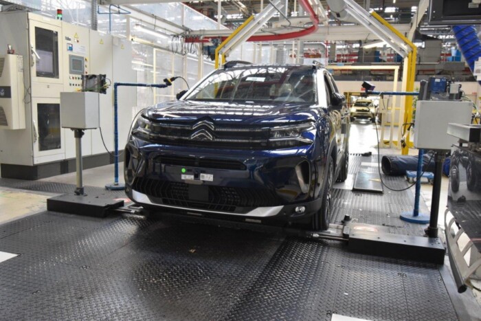 Leállnak a Peugeot, a FIAT gyárai 1