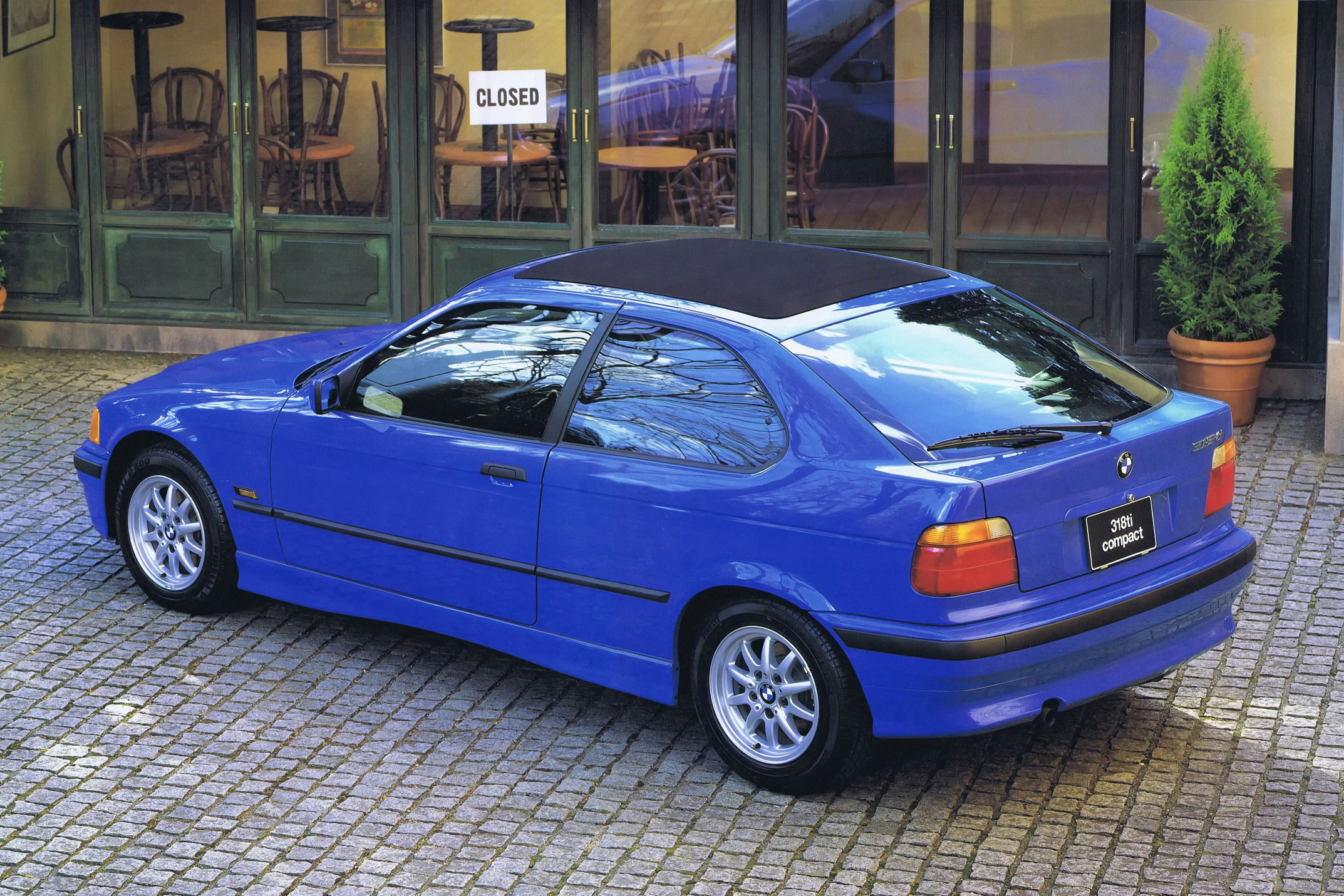 Spúr-projektként indult, legenda lett a kis BMW 4 Spúr-projektként indult, legenda lett a kis BMW 4