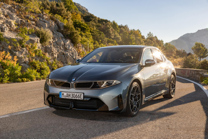 Magyar munkával lett teljes a BMW új ikonja 7 Magyar munkával lett teljes a BMW új ikonja 7