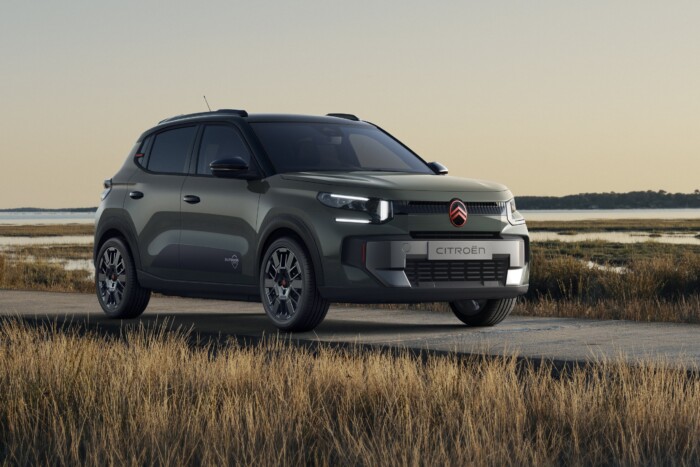 Dögösítette legnépszerűbb típusait a Citroën 16 Dögösítette legnépszerűbb típusait a Citroën 16