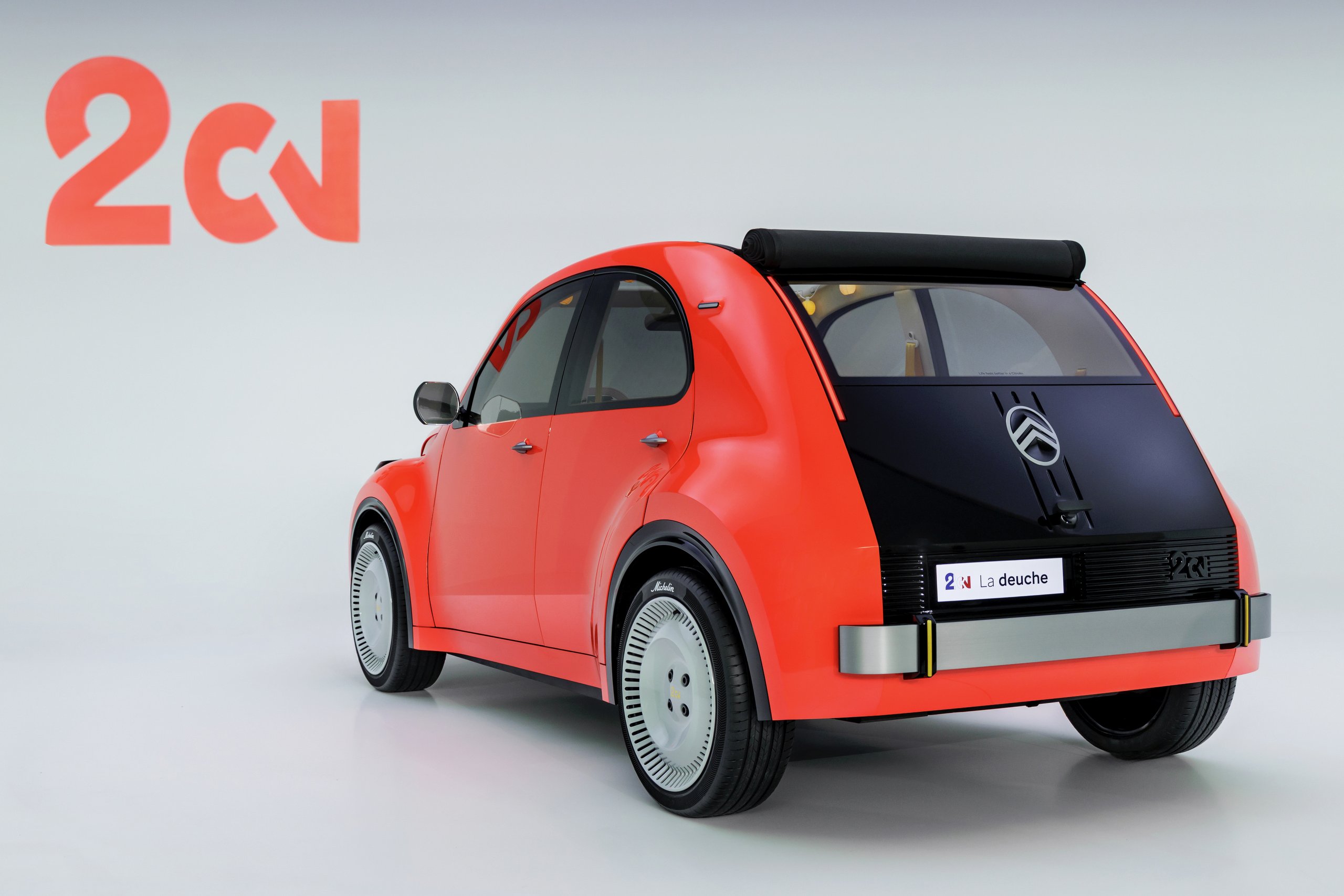 Olcsó kisautóként tér vissza a Citroën Kacsa 1
