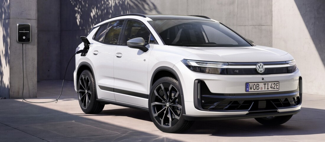 Árammal megy tovább a világ kedvenc VW SUV-ja