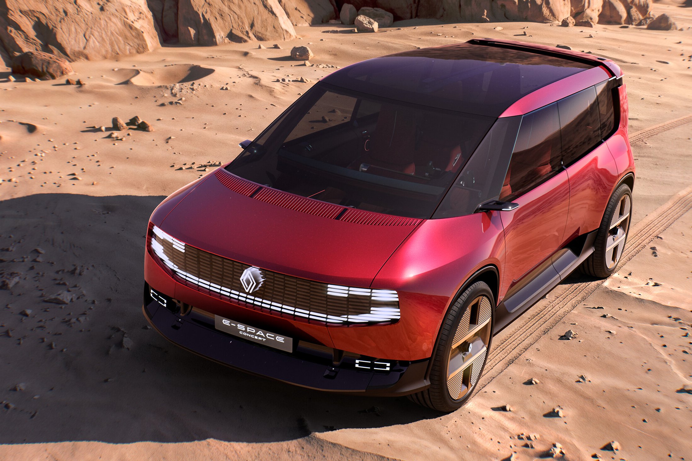 Hatszemélyes időgépet épített a Renault 6 Hatszemélyes időgépet épített a Renault 6