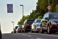 Halálos baleset hajnalban: úttisztítónak ütközött az autó 1 Halálos baleset hajnalban: úttisztítónak ütközött az autó 1