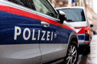 Visszatér egy szabály Ausztriában, könnyen büntetést kaphatnak a magyar autósok