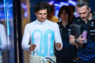 Verstappen az F1-ről: „Mintha szaunában edzenél” 2 Verstappen az F1-ről: „Mintha szaunában edzenél” 2