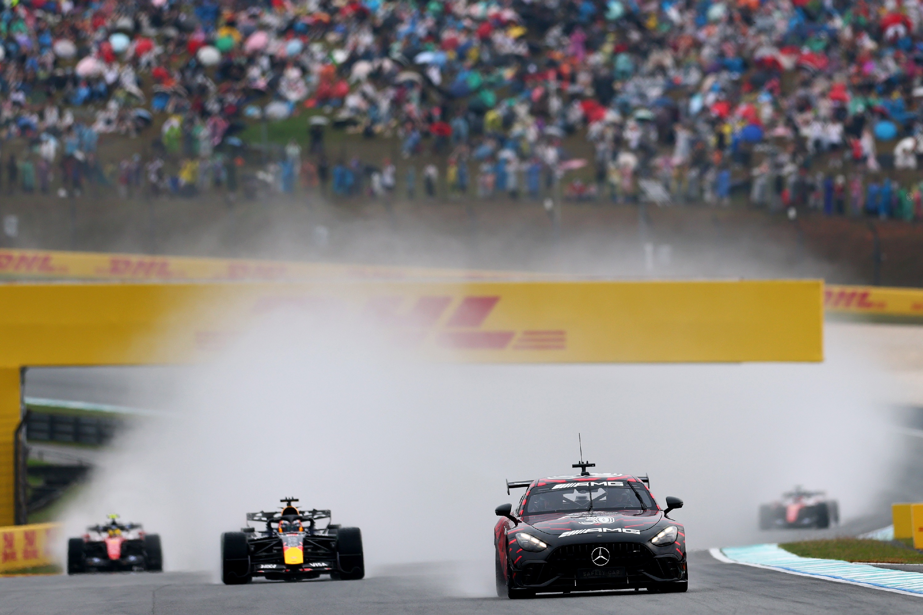 F1 Grand Prix of Bahrain in Malaysia | Vezess