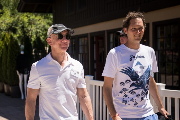 A Föld egyik leggazdagabb embere miatt készült a megosztó Ferrari 2