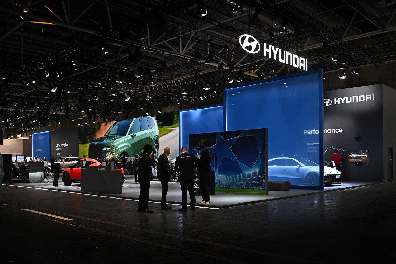 hyundai-paris-motor-show-2026-booth-61 | Vezess