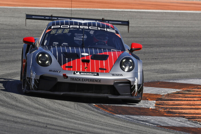 Porsche-élmény, amilyen nem volt még 23 Porsche-élmény, amilyen nem volt még 23