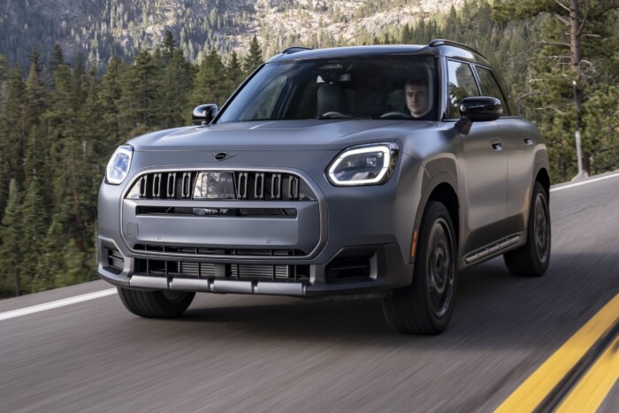 Elhagyja az aszfaltot a Mini SUV-ja 10 Elhagyja az aszfaltot a Mini SUV-ja 10