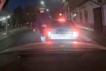 A szolnoki rendőrök is csak néztek, mit műveltek az orruk előtt 12 büntetőpontért