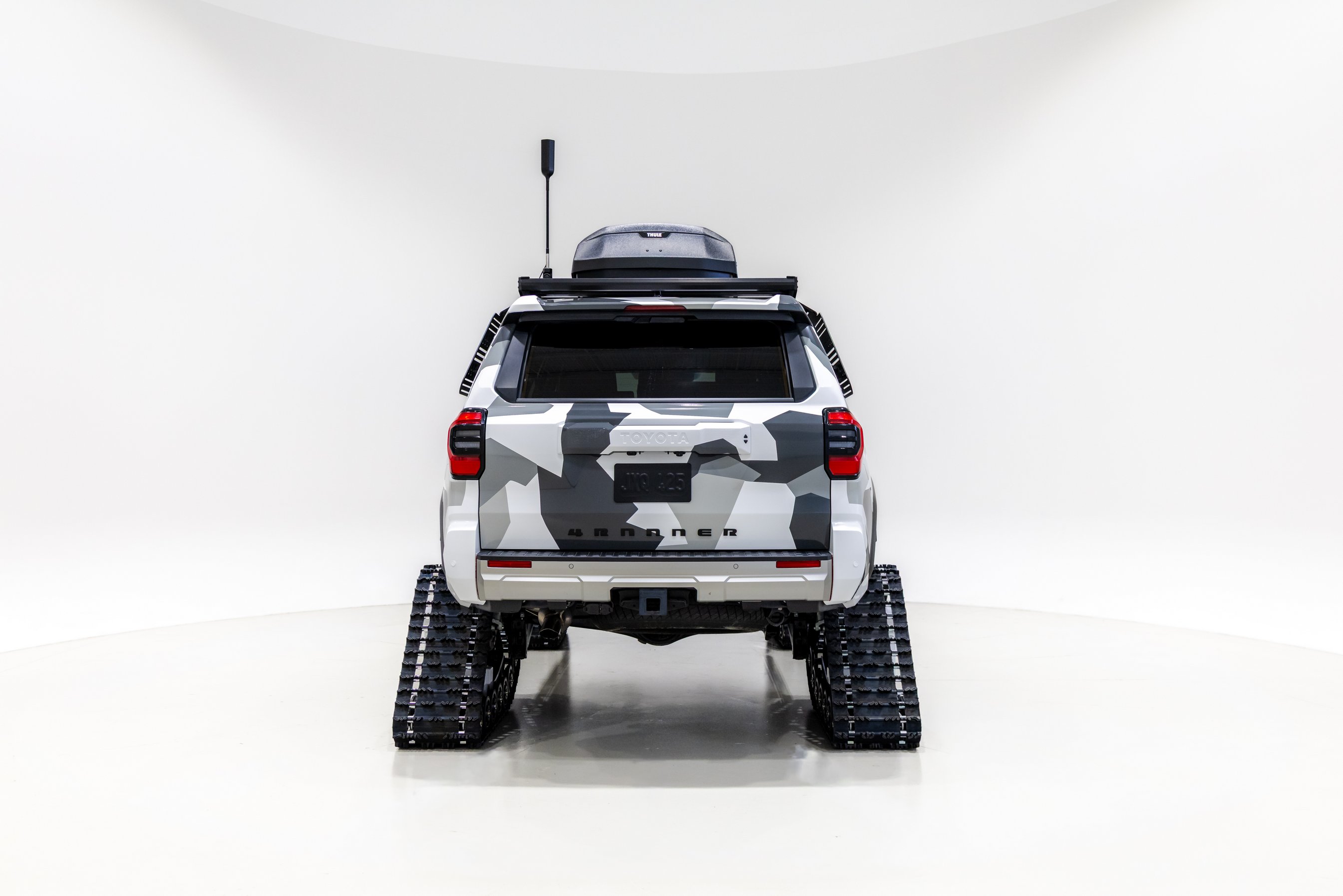 snowhunter_4runner_2026-5 | Vezess
