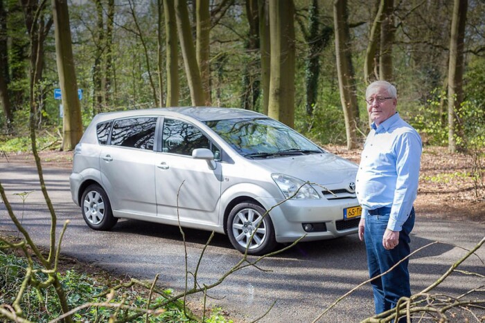 Kiakadt a kilométeróra, annyit kapott az élettől ez a Toyota 1 Kiakadt a kilométeróra, annyit kapott az élettől ez a Toyota 1