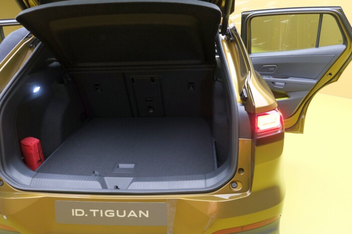 Magyar segítséggel érkezik a legújabb Volkswagen 12 Magyar segítséggel érkezik a legújabb Volkswagen 12
