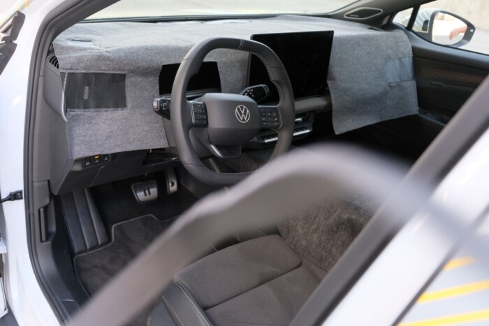 Magyar segítséggel érkezik a legújabb Volkswagen 15 Magyar segítséggel érkezik a legújabb Volkswagen 15