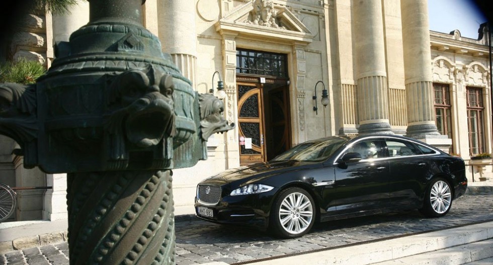 Különc milliomosok választása