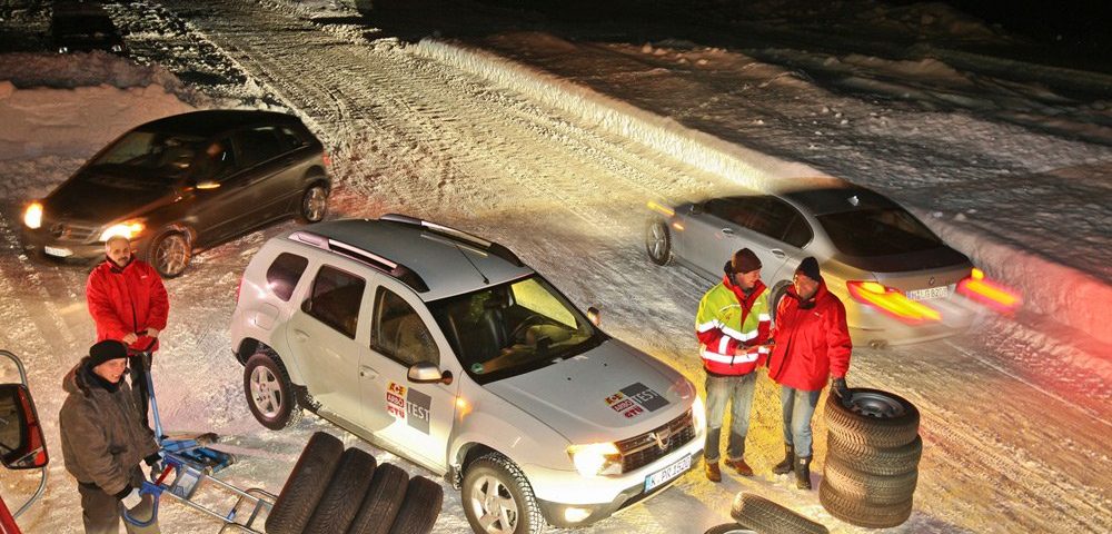 Olcsót vagy drágát: milyen téli gumit vegyek?
