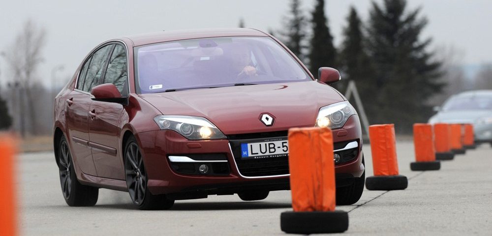 A hely, ahol ezrek dobják el az autót