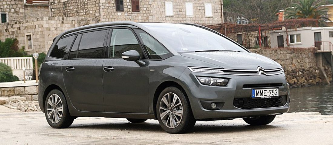 Utazás a bálna gyomrában