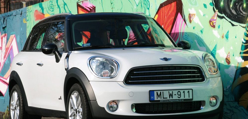 Teszt – A legcsajosabb terepjáró