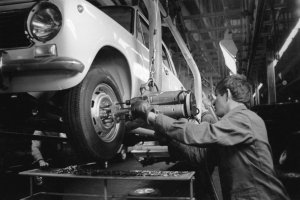 Így készültek kedvenc autóink