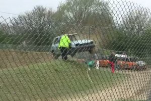 Hajszálon múlt a pályabíró élete