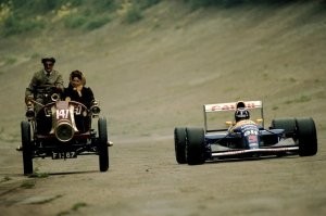 A nap képe  - korok találkozása