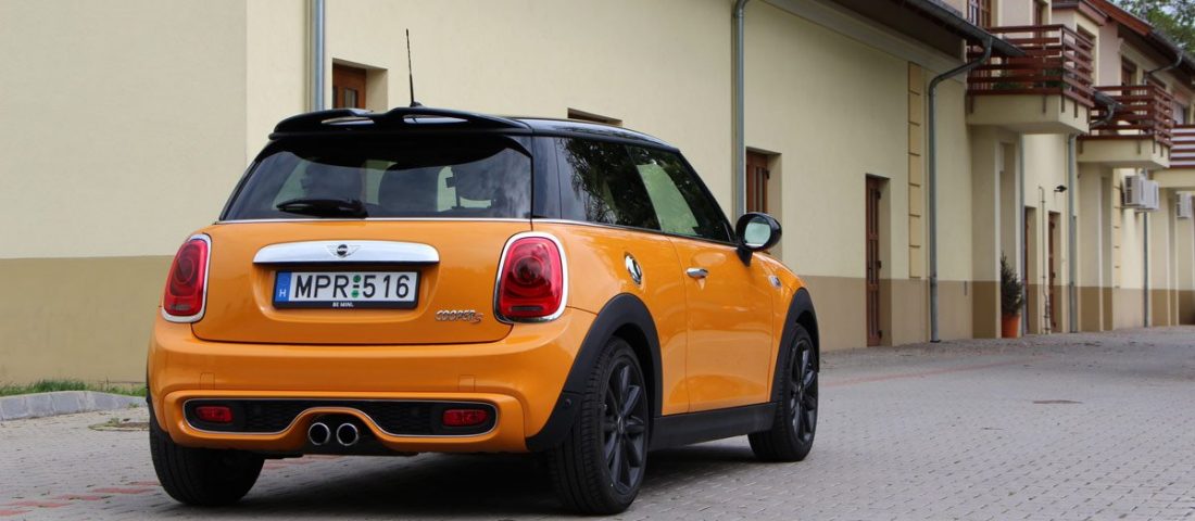 MINI – Megdagadt, de gokart