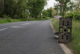 Mit teszel, ha felborult, értelmetlen táblát látsz?