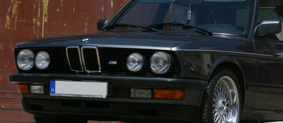 Kincs a garázs mélyén – Cápa BMW M535i