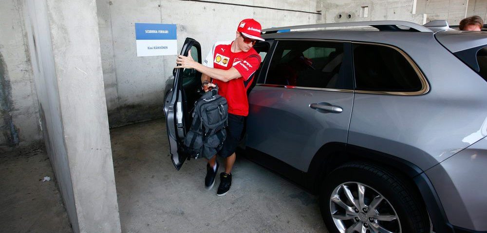 F1: Mivel mozognak itthon az F1 sztárjai?