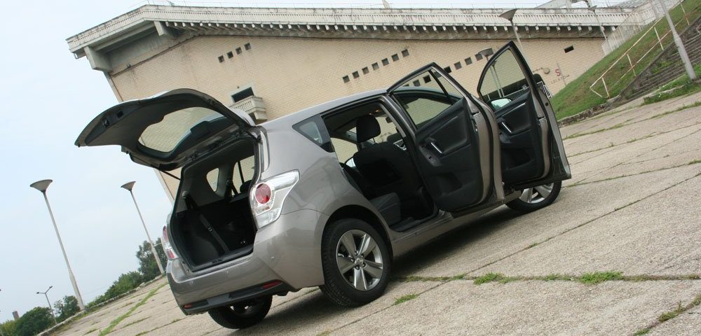 Dízel Toyotát a hibrid helyett?