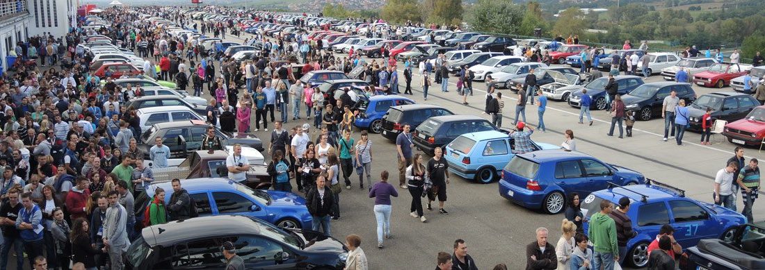 Volkswagen rajzás a ringen