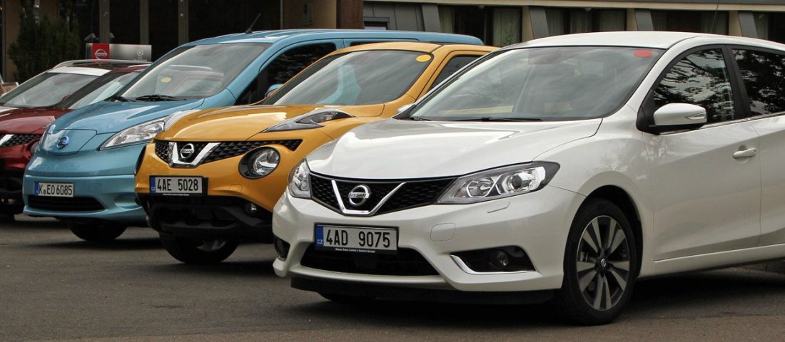 Friss, ropogós Nissanokat tessék!