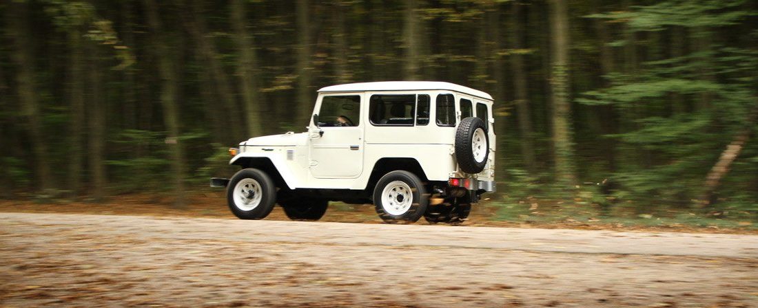 Új autó helyett öreg Land Cruisert?