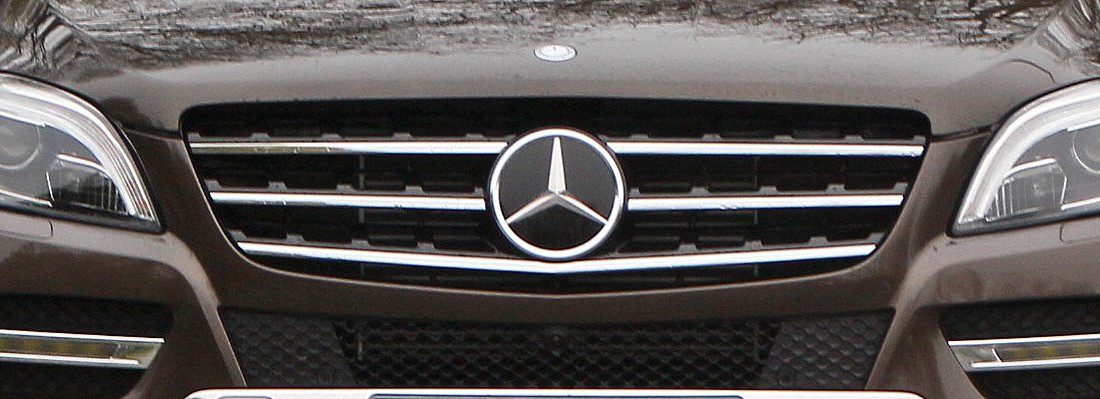 Terepjárónak látszó tárgy: Mercedes ML
