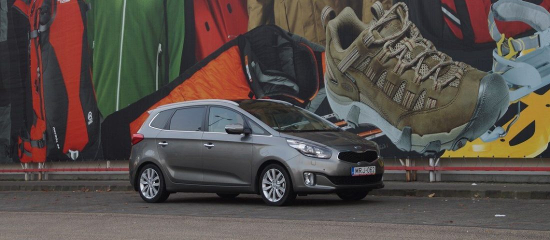 Kiváló családi autó, borzasztó motorral, váltóval