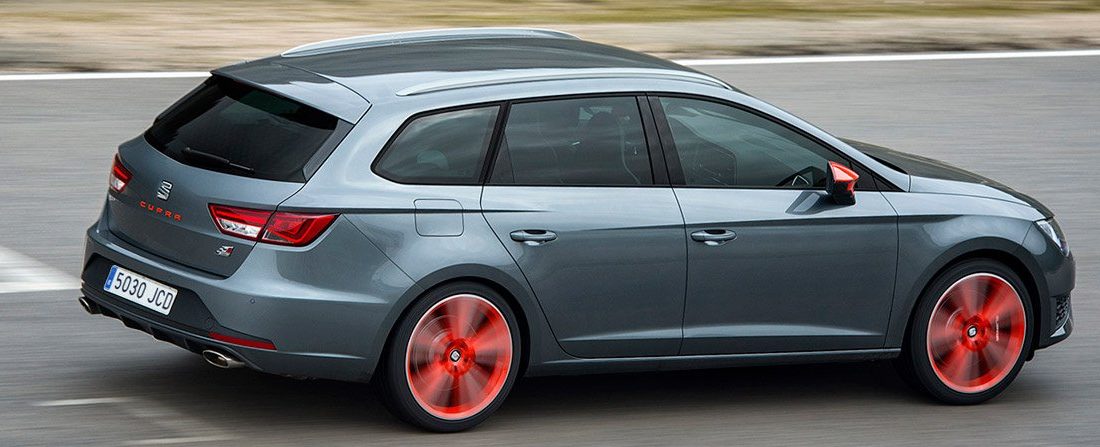 Villámgyors kombi a családnak: Leon ST Cupra