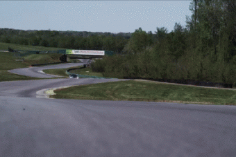 Új világcsúcs: egy tonna leszorítóerő, utcára