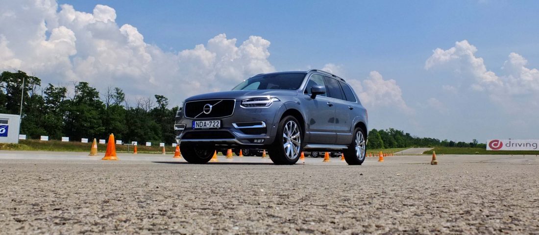 15 millióért mérik a legnagyobb Volvót