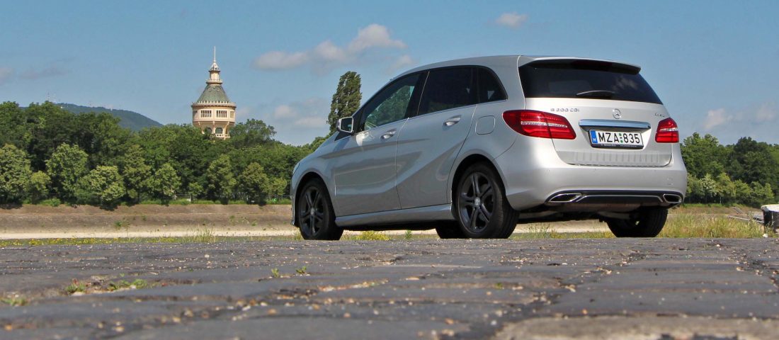 Egy jó Mercedes kevésbé jó csomagban