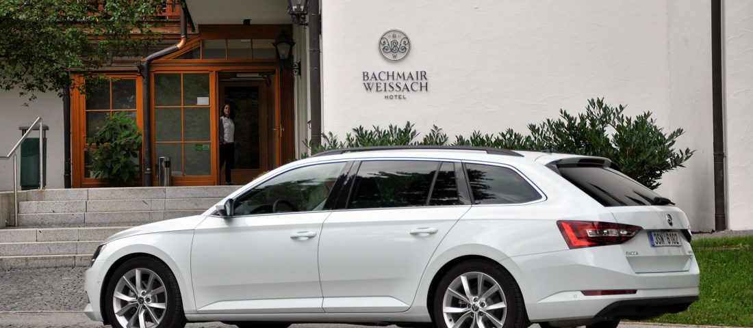 Új Superb Combi – Csak egy felpumpált Octavia?