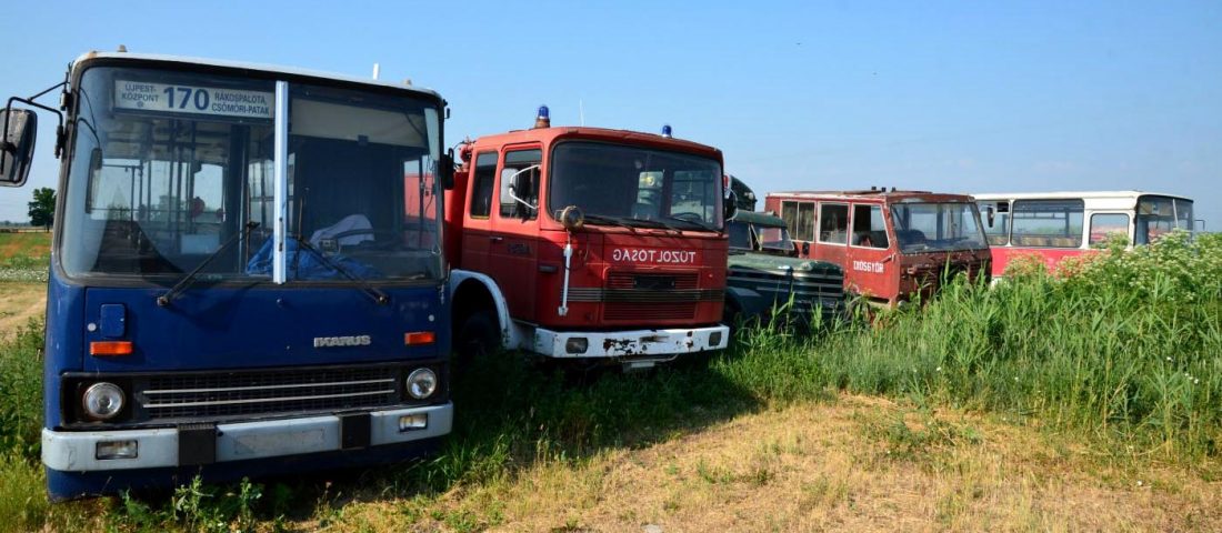 A magyar pusztában támad fel Ikarus