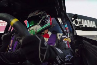 A 360 fokos driftet láttad már? Itt az ideje!