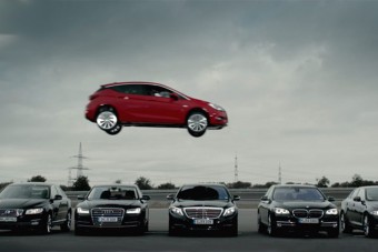 Az Opel megcsinálta az év reklámját