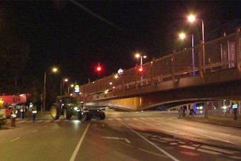 32 méteres híd gurult át Debrecenen