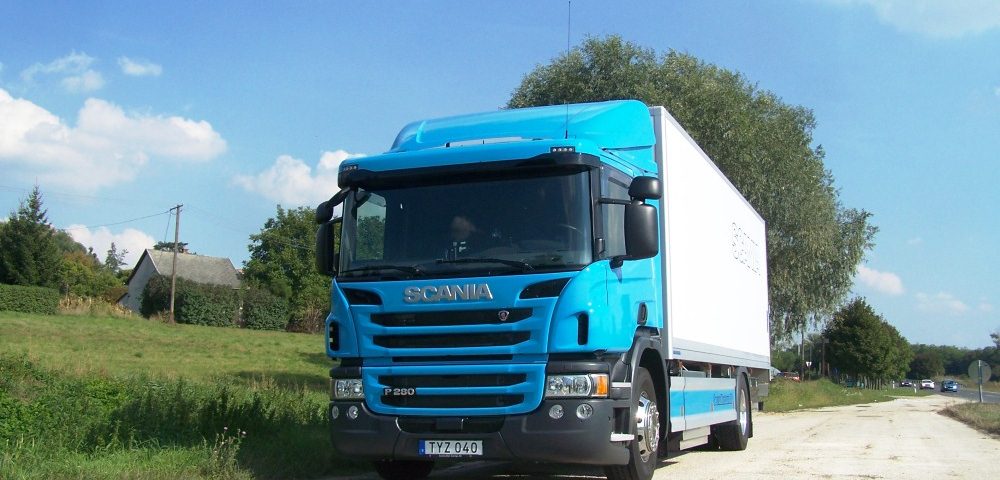 Gázos teherautó az egykori bringagyártótól