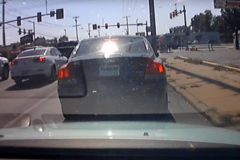 10 percig üldözték az autótolvajt, mindent videóra vettek