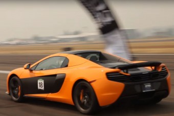 A 12 éves srác egy 87 milliós autónak padlózza